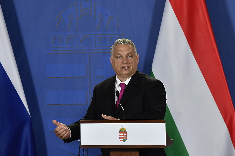 Orban : Nizozemske kritike Mađarskoj potiču od njihove kolonijalne prošlosti B_210702032