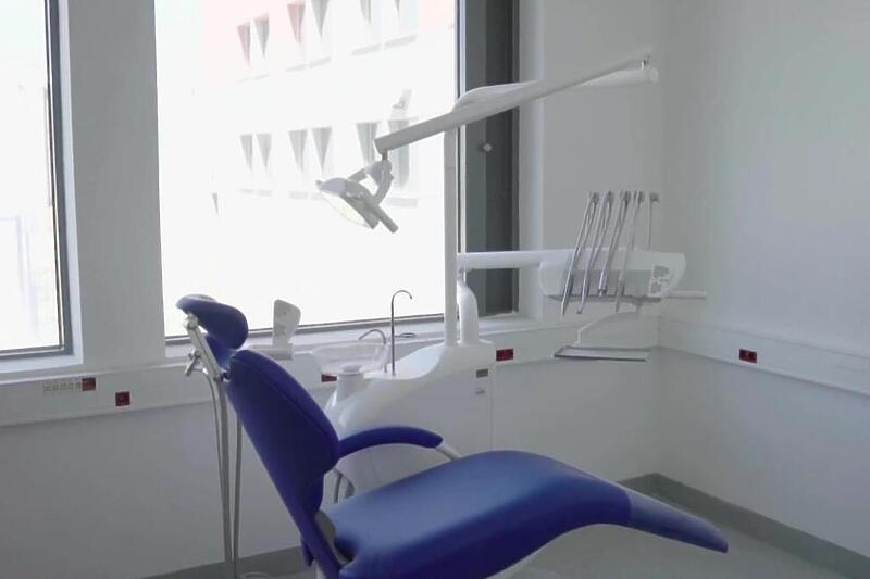 Zubna ordinacija u zatvoru (Foto: Ministarstvo pravde BiH)