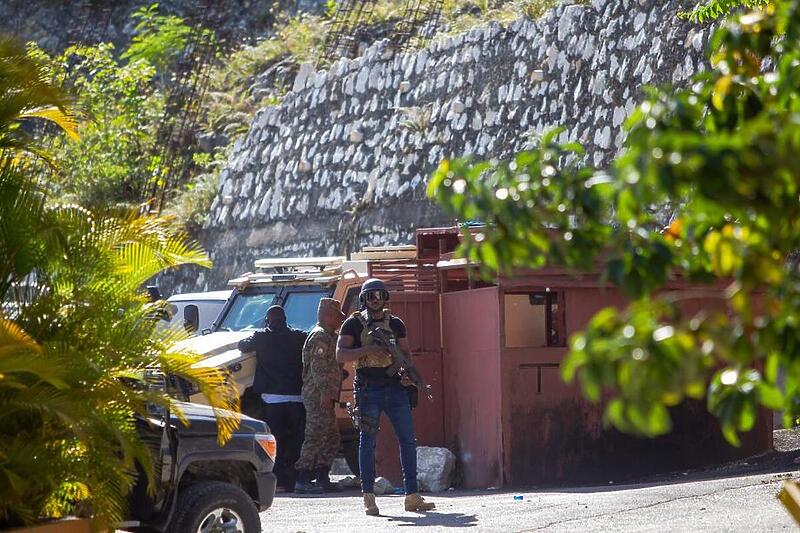 Sigurnosne službe na straži u Haitiju (Foto: EPA-EFE)