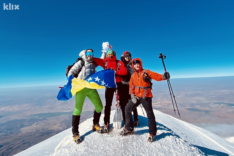 Bh. ekipa na nesvakidašnjem usponu (Foto: Privatni album)