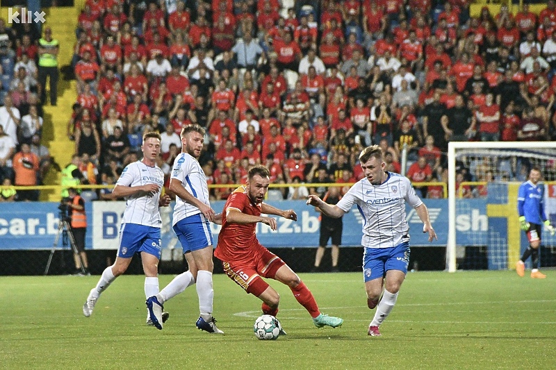 Detalj s utakmice na Grbavici koju je prošle sedmice igrao FK Velež (Foto: I. Š./Klix.ba)