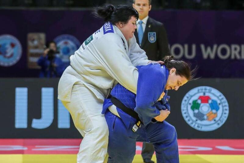 Iryna Kindzerska i Larisa Cerić (Foto: IJF)