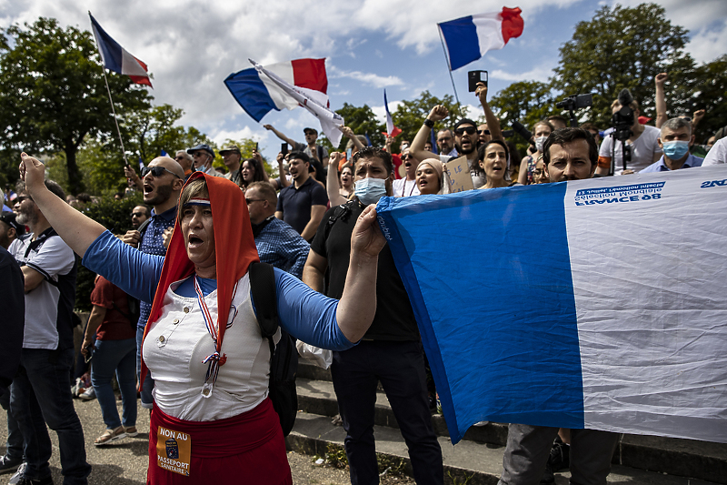 S protesta u Parizu (Foto: EPA-EFE)