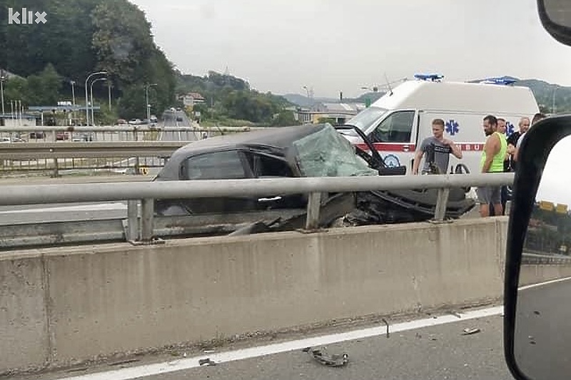 Mjesto saobraćajne nesreće (Foto: Čitatelj)