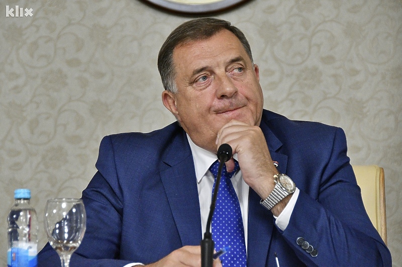 Građani traže procesuiranje Milorada Dodika (Foto: I. Š./Klix.ba)