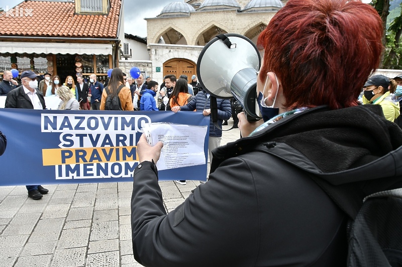 S jednog od skupova Platorme za progres (Foto: I. Š./Klix.ba)