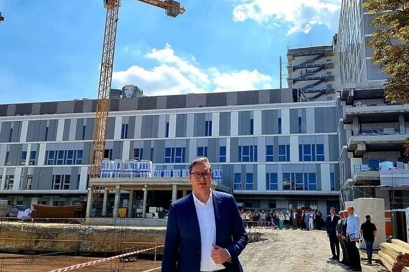 Vučić obišao gradilište Kliničkog centra Srbije (Foto: Instagram Aleksandar Vučić)