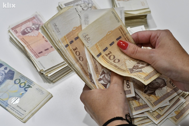 Takse i naknade su naplaćene u iznosu 400.189.333 KM (Foto: I. Š./Klix.ba)