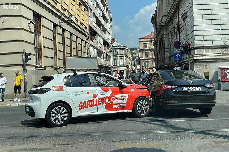 Saobraćajna nesreća kod  Narodnog pozorišta