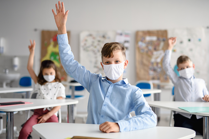 Učenici se vraćaju u školske klupe (Foto: Shutterstock)