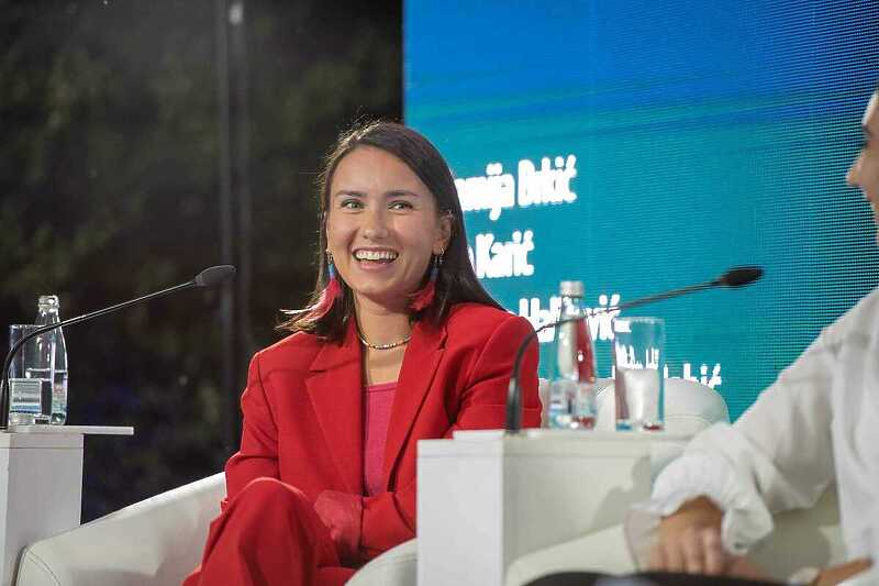 Tia Karić na biznis konferenciji "Reconnect"