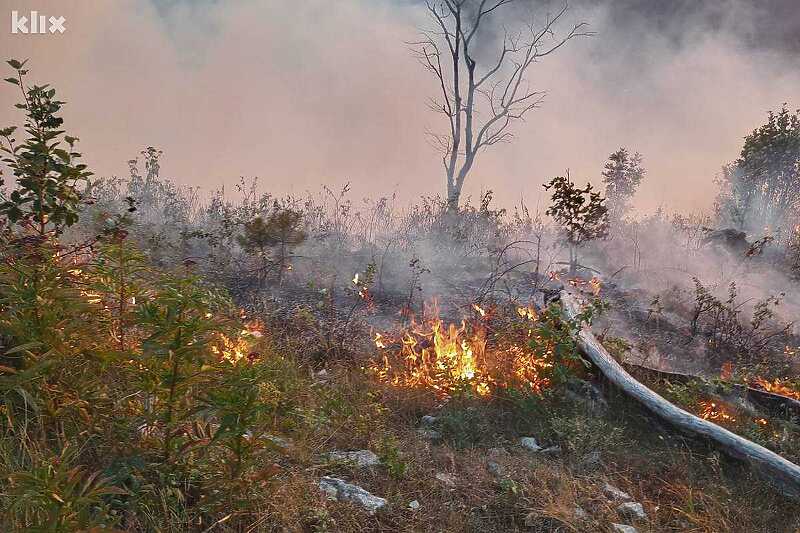 Požar u Konjicu (Foto: Klix.ba)