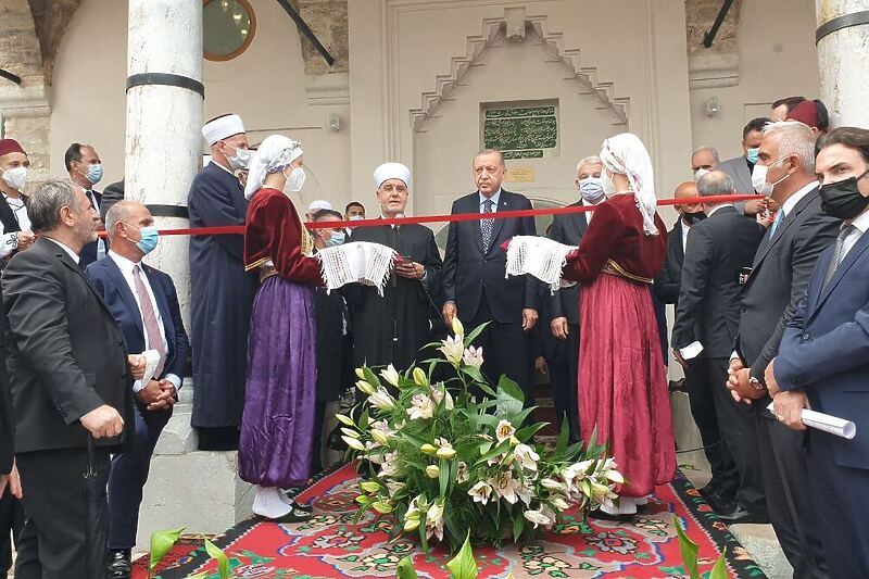 S otvaranja obnovljene džamije (Foto: MINA) (Foto: I. Š./Klix.ba)