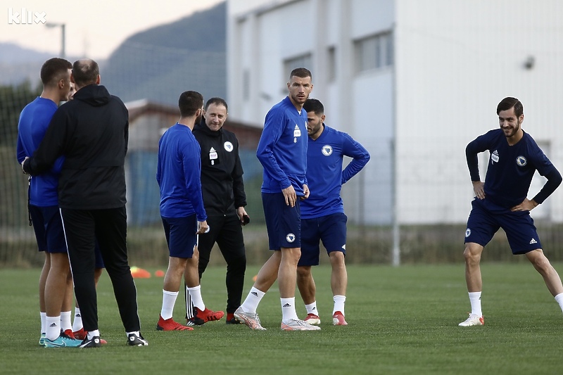 Džeko na današnjem treningu pred Kazahstan (Foto: D. S./Klix.ba)