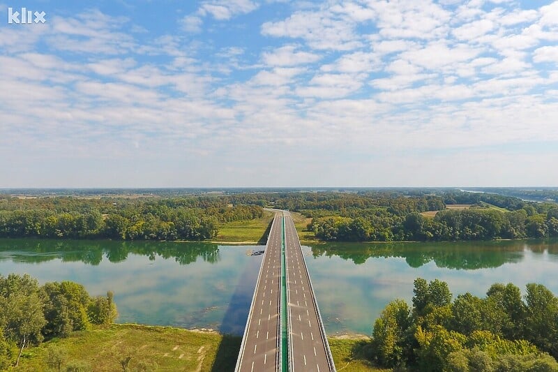 Pogledajte kako iz zraka izgledaju most Svilaj i novi granični prijelaz na sjeveru BiH