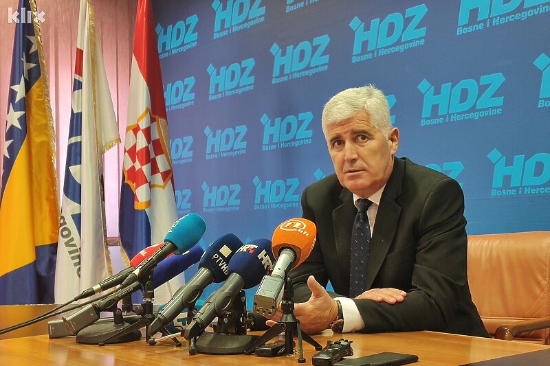 Čović nakon 25. sjednice Predsjedništva HDZ-a BiH (Foto: G. Š./Klix.ba)