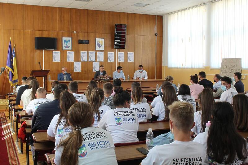 Mladi u Bosanskom Petrovcu ukazali na probleme koje imaju (Foto: IOM)