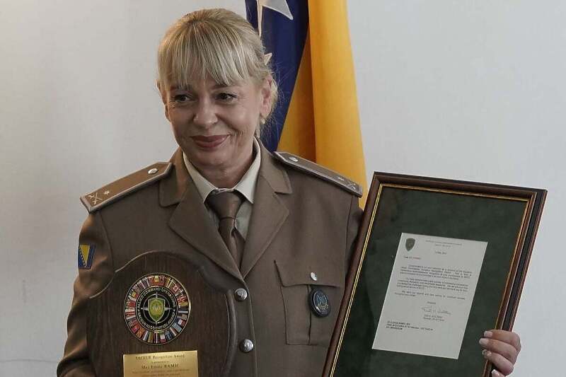 Samo rijetki dobiju tu čast: Majorka Enida Ramić dobila visoko ...