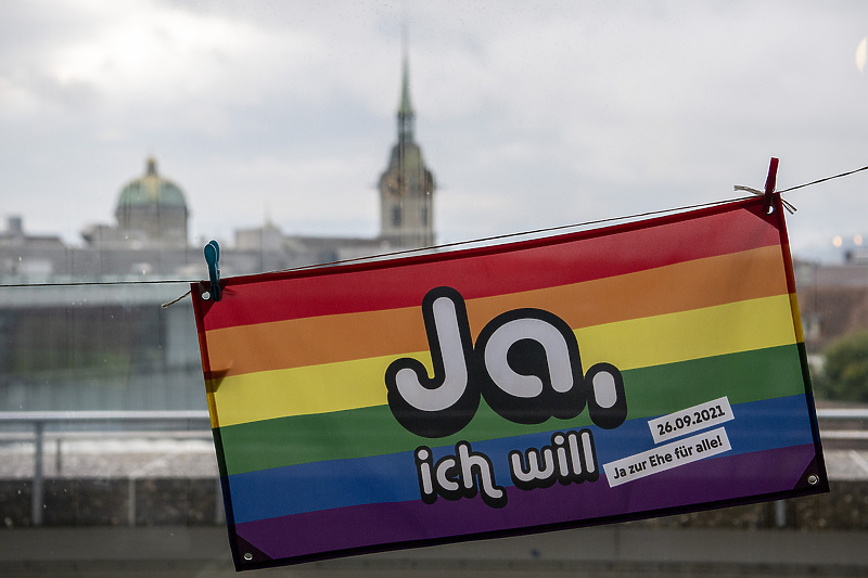 Više od 60 posto Švicaraca podržali legalizaciju istospolnih brakova (Foto: EPA-EFE)