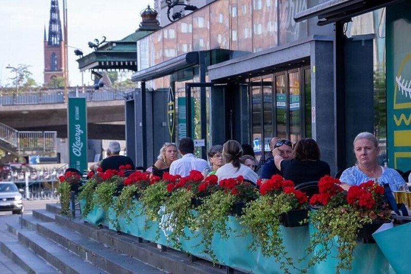 Šveđani se vraćaju normalnom životu (Foto: FENA)