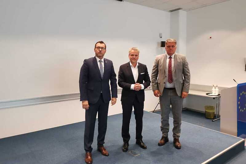 Nermin Džindić, Johann Sattler i Admir Andelija (Foto: Vlada FBiH)