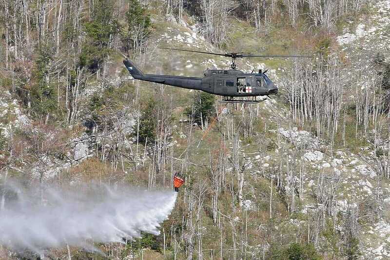 Helikopteri OSBiH u Hercegovini, ali samo zbog vježbe (Foto: Facebook)