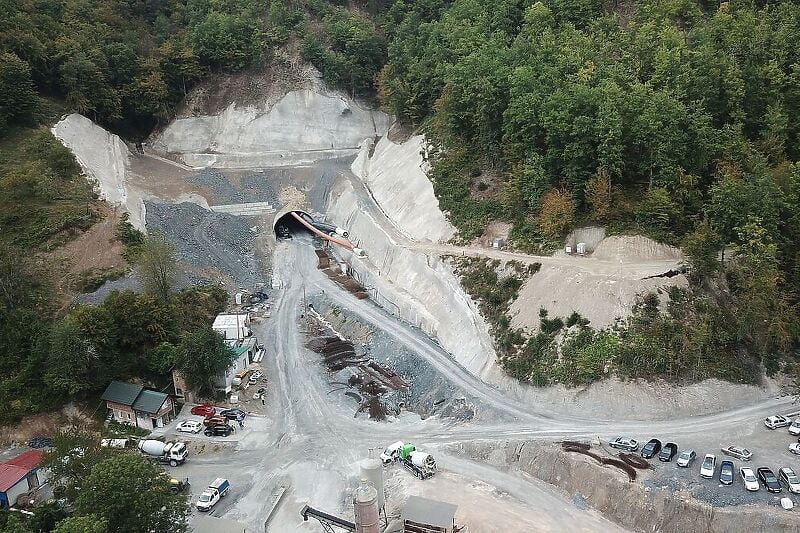 Odustajanje od projekta imalo bi nesagledive posljedice, kaže Terović/Foto: Autoceste FBiH