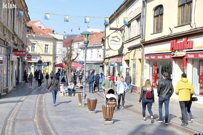 Tuzla: Građani još ne osjete benefite statuta (Foto: A. K./Klix.ba)