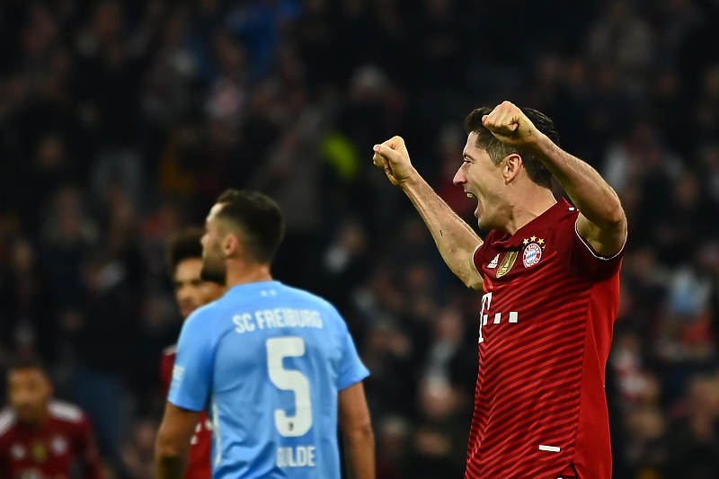 Lewandowski je postigao novi gol za Bayern (Foto: EPA-EFE)
