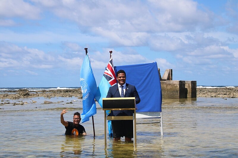 Simon Kofe (Foto: Ministry of Justice, Communication and Foreign Affairs, Tuvalu Government)
