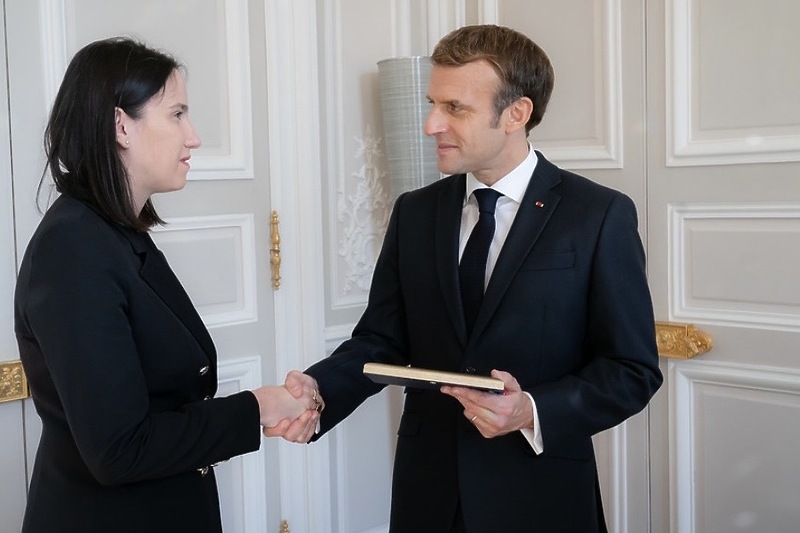 Benjamina Karić i Emmanuel Macron (Foto: Grad Sarajevo)