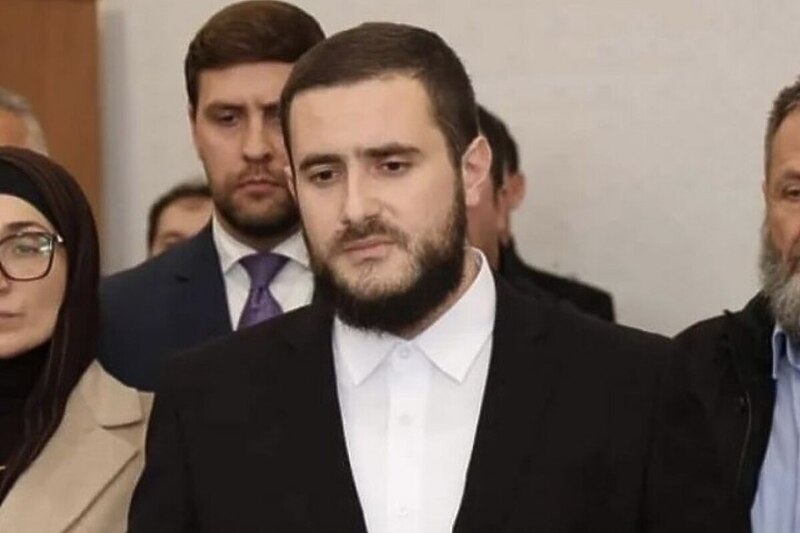 Muftiju Zukorlića na mjestu predsjednika stranke naslijedio sin Usame