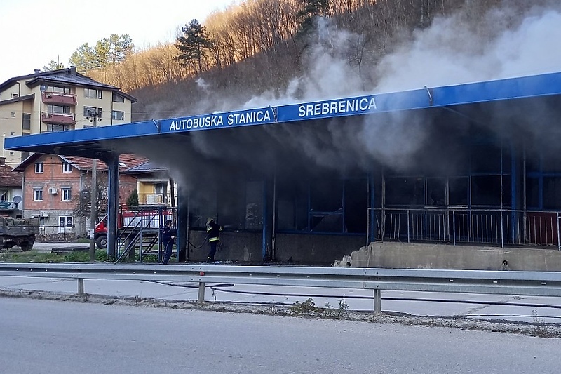 Požar u Srebrenici (Foto: D. S./Klix.ba)