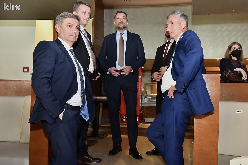 Denis Zvizdić, Elmedin Konaković i Kemal Ademović (Foto: I. Š./Klix.ba)