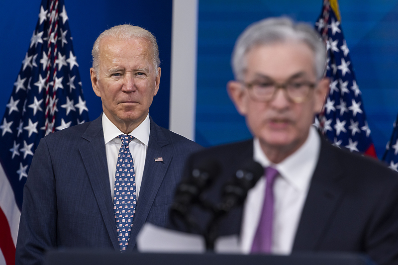 Biden i Powell (Foto: EPA-EFE)