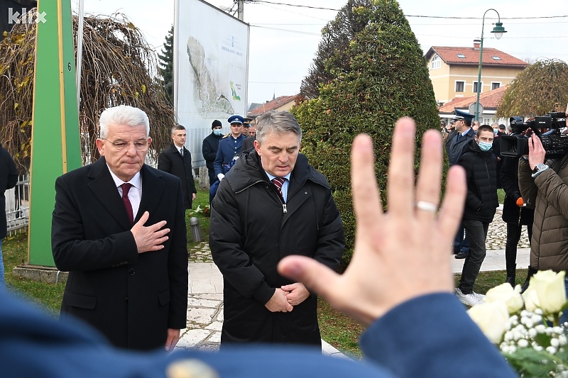 Članovi Predsjedništva BiH Šefik Džaferović i Željko Komšić (Foto: D. S./Klix.ba)