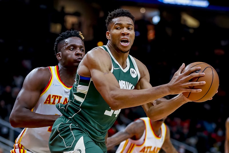 Antetokounmpo je postigao koš za pobjedu dvije sekunde prije kraja (Foto: EPA-EFE)