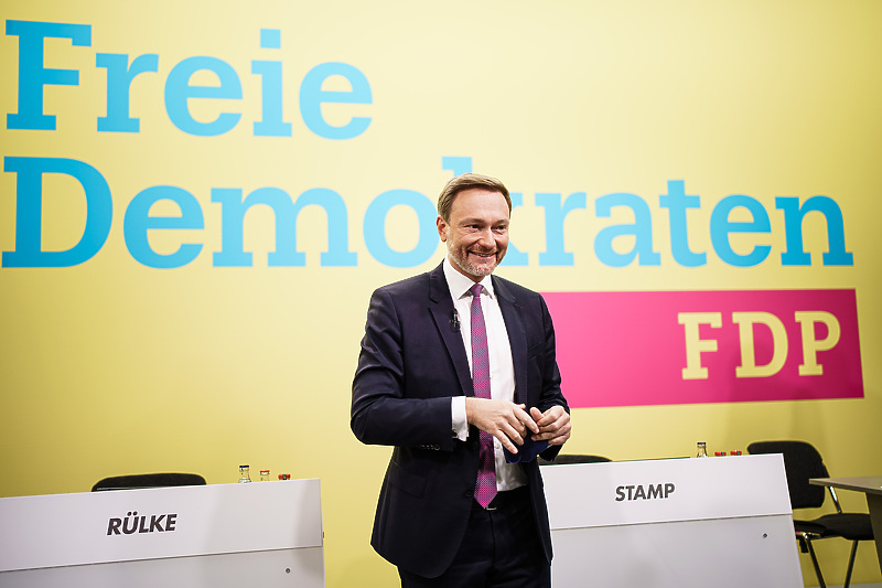 Lider FDP-a Christian Lindner nakon današnjeg kongresa (Foto: EPA-EFE)