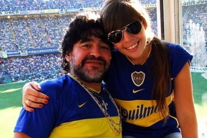 Diego i Darma Maradona na jednoj od utakmica Boce Juniors (Foto: Twitter)