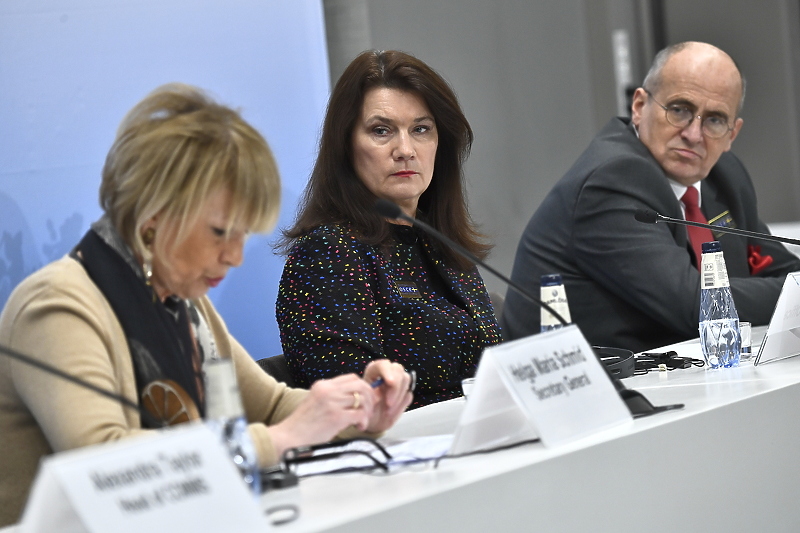 Helga Maria Schmid (lijevo) i Ann Linde (desno) (Foto: EPA-EFE)