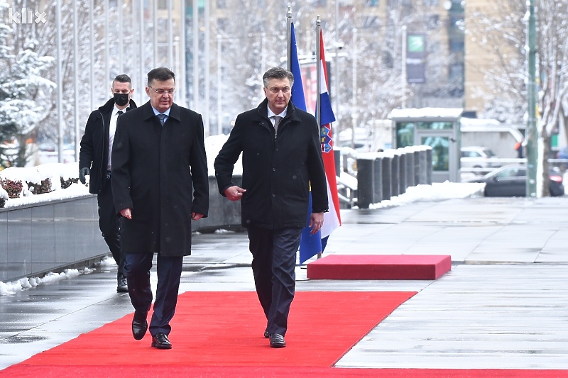 Plenković danas u Sarajevu sa Zoranom Tegeltijom (Foto: T. S./Klix.ba)