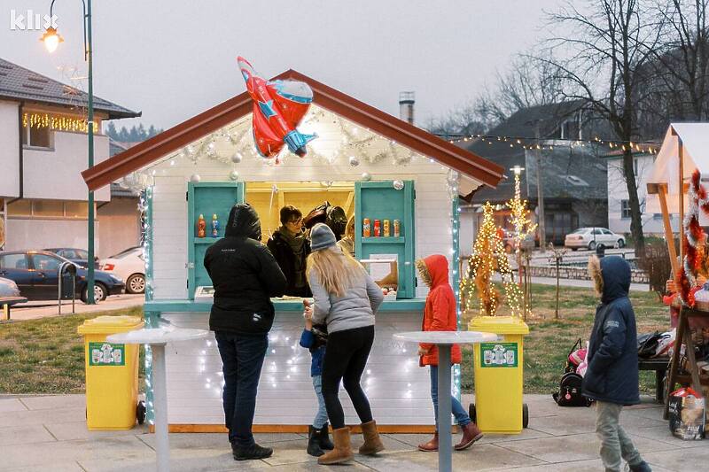 Zimski grad osvježenje je za sve građane Gradačca (Foto: Klix.ba)