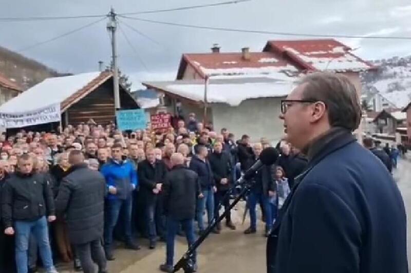 Vučić u Sjenici (Foto: Instagram)