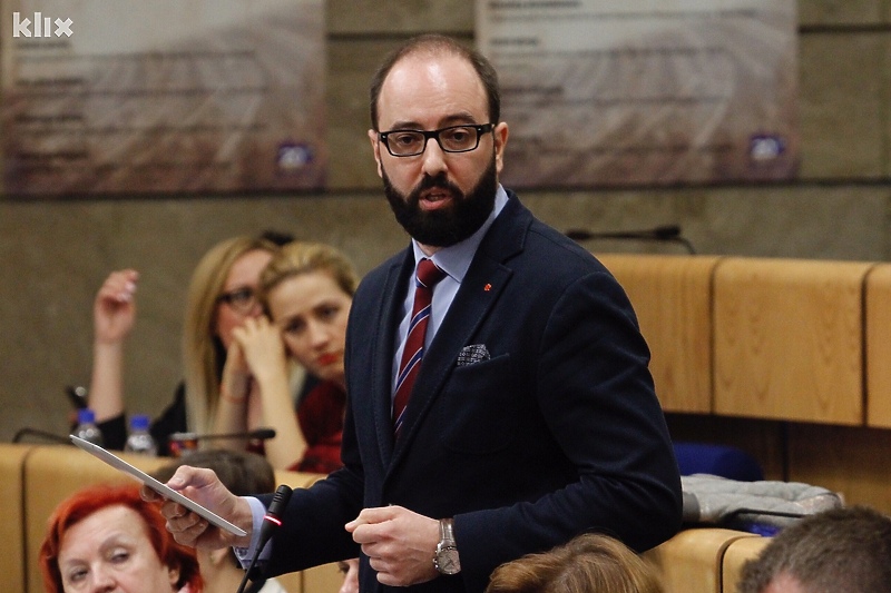 Damir Mašić, šef Kluba zastupnika SDP-a u PD Federalnog parlamenta (Foto: F. K./Klix.ba)