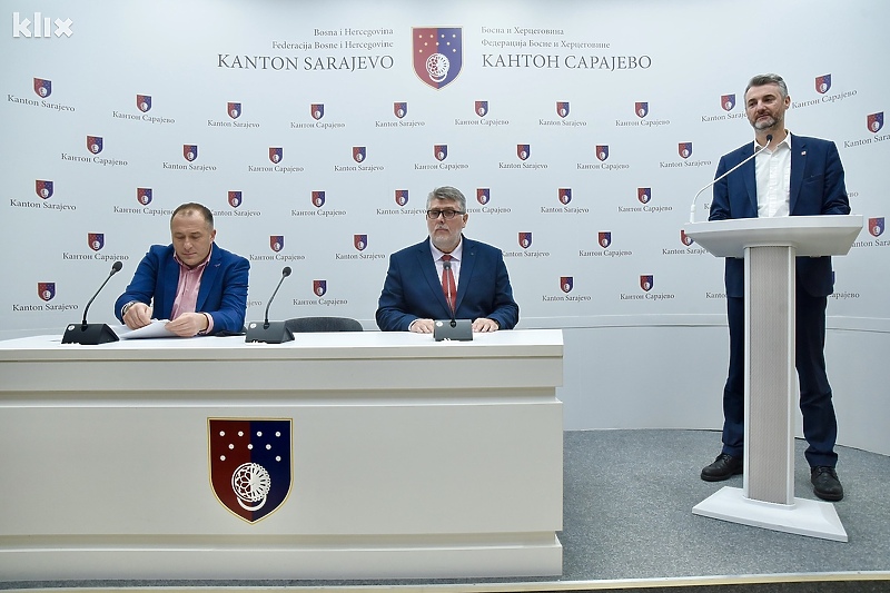 S današnje konferencije za medije (Foto: T. S./Klix.ba)