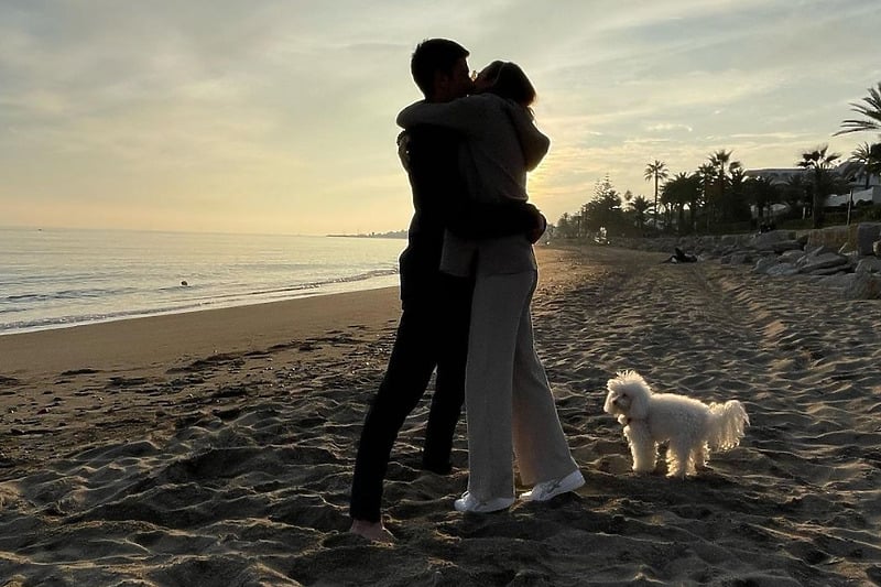 Jelena je objavila fotografiju s Novakom na plaži (Foto: Instagram)