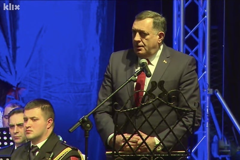 Dodik tokom obraćanja prisutnima u Brčkom (Foto: Screenshot)