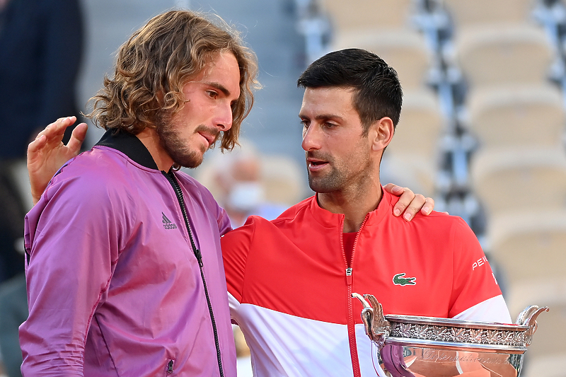 Stefanos Tsitsipas i Novak Đoković (Foto: EPA-EFE)