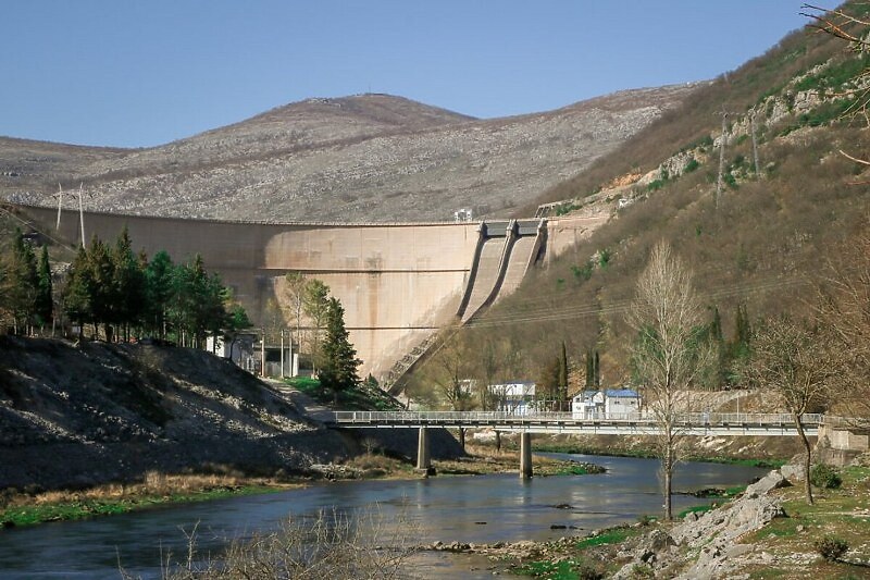 Jedna od hidroelektrana u sklopu HET-a