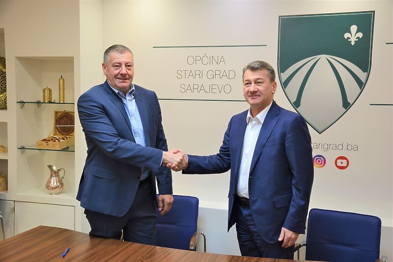 Bojo Gašanović i Ibrahim Hadžibajrić (Foto: Općina Stari Grad)